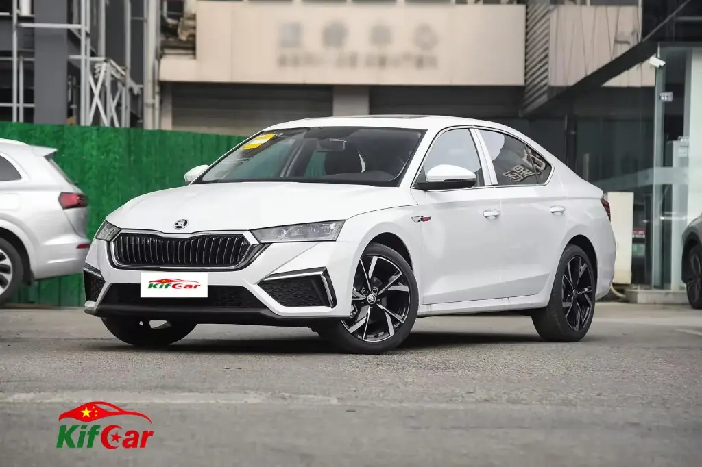 Skoda Octavia PRO 150CH BLANC 2025